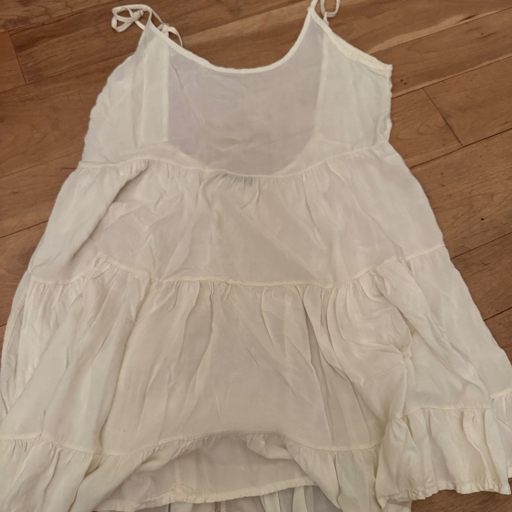 Brandy Melville beach cover up